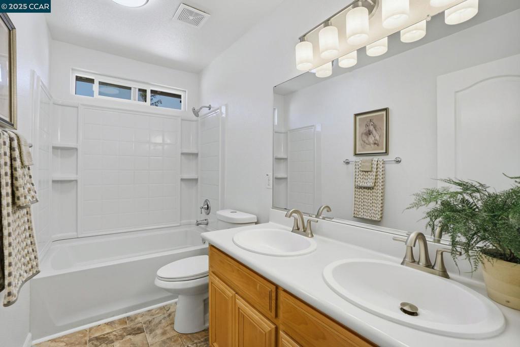 MEADOW CREEK - Residential