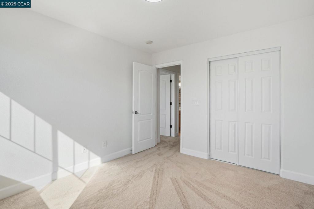 MEADOW CREEK - Residential