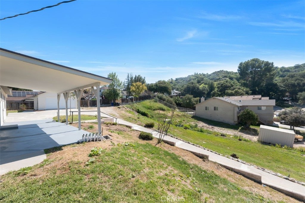 25030 Atwood Boulevard