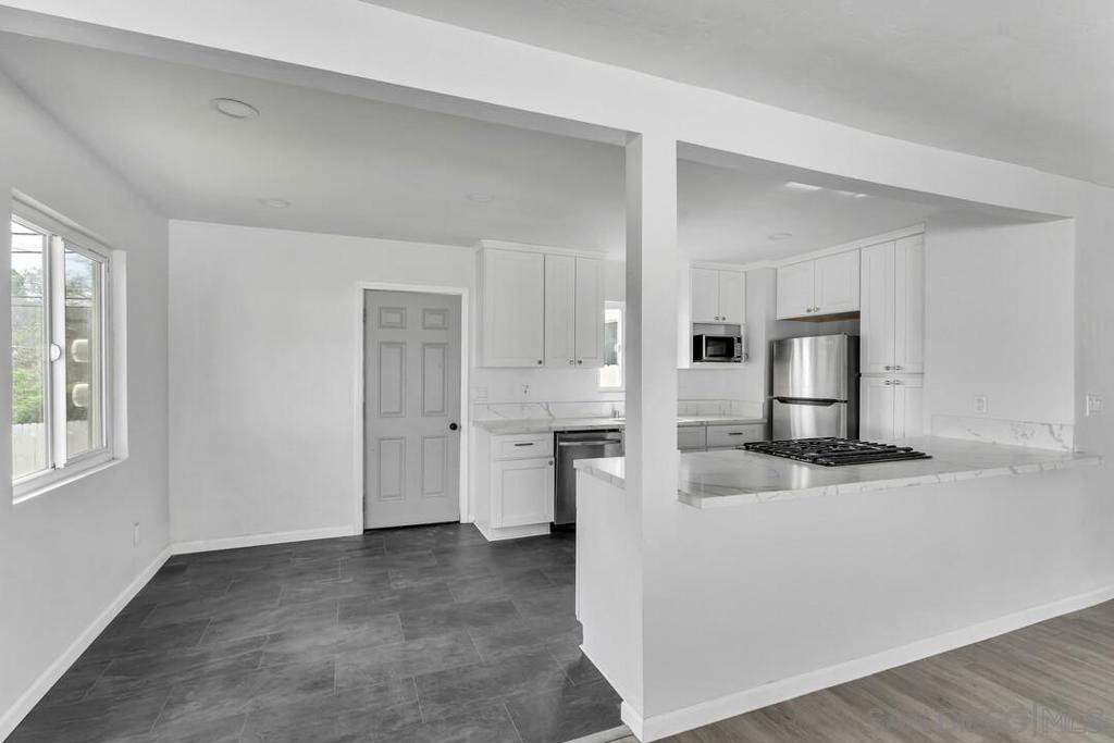 1222 24 Willowside Ter