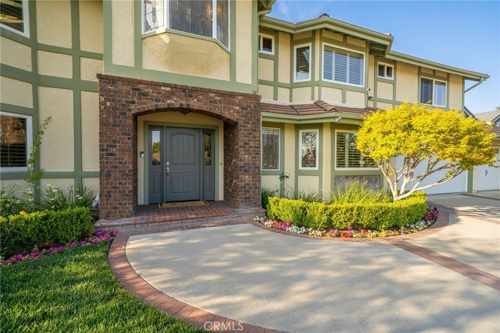 1131 Flamingo