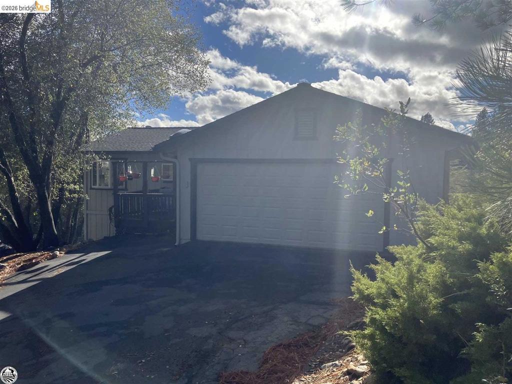 19685 GOLDEN ROCK CIR