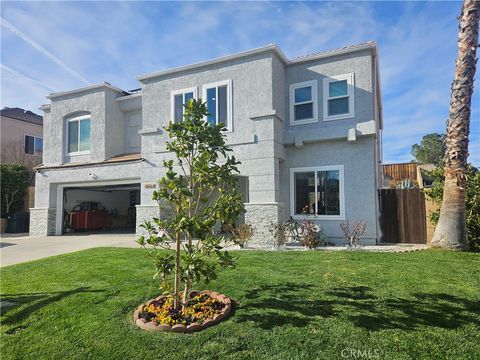 Photo of 2617 Redington Street St, Palmdale, CA 93551 (MLS # SR26027915)