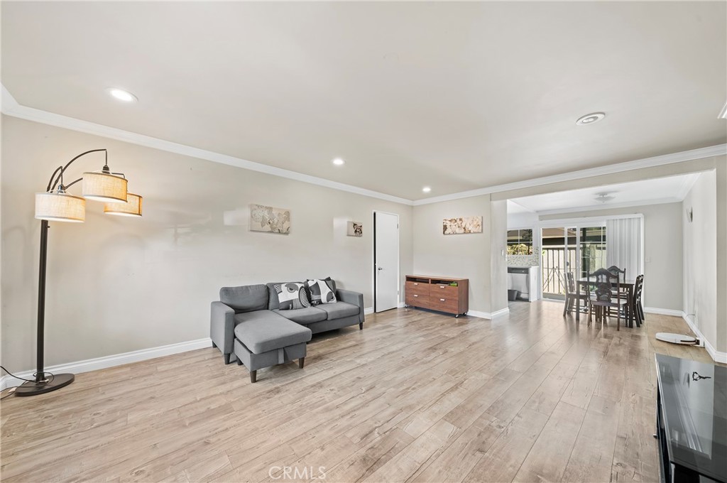 Irvine Springs (IS) - Residential