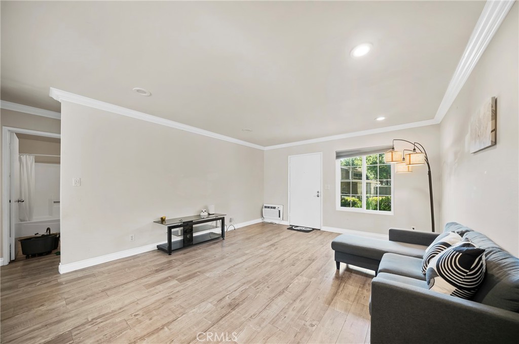 Irvine Springs (IS) - Residential