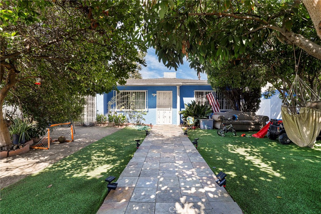 7545 White Oak Avenue