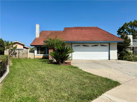 Photo of 1610 S Joane Way, Santa Ana, CA 92704 (MLS # CV26148165)
