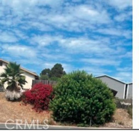 615 North Avenue Vista CA 92083