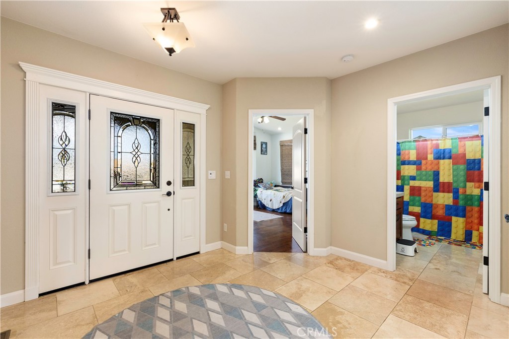 10746 Fairway