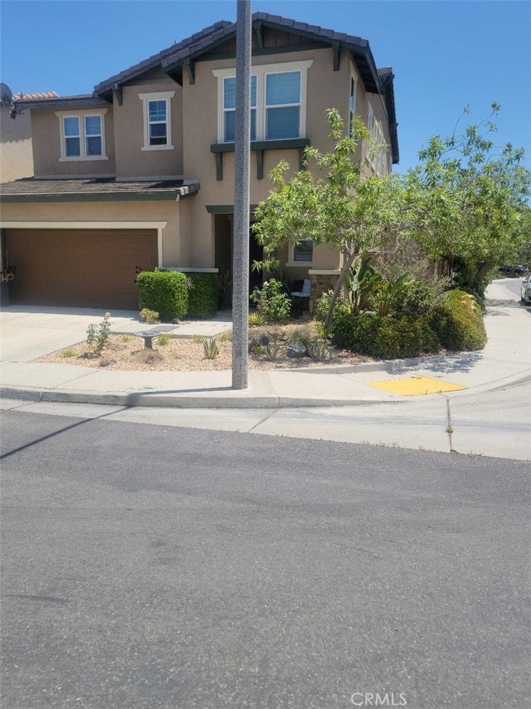 11555 Valley Oak Lane