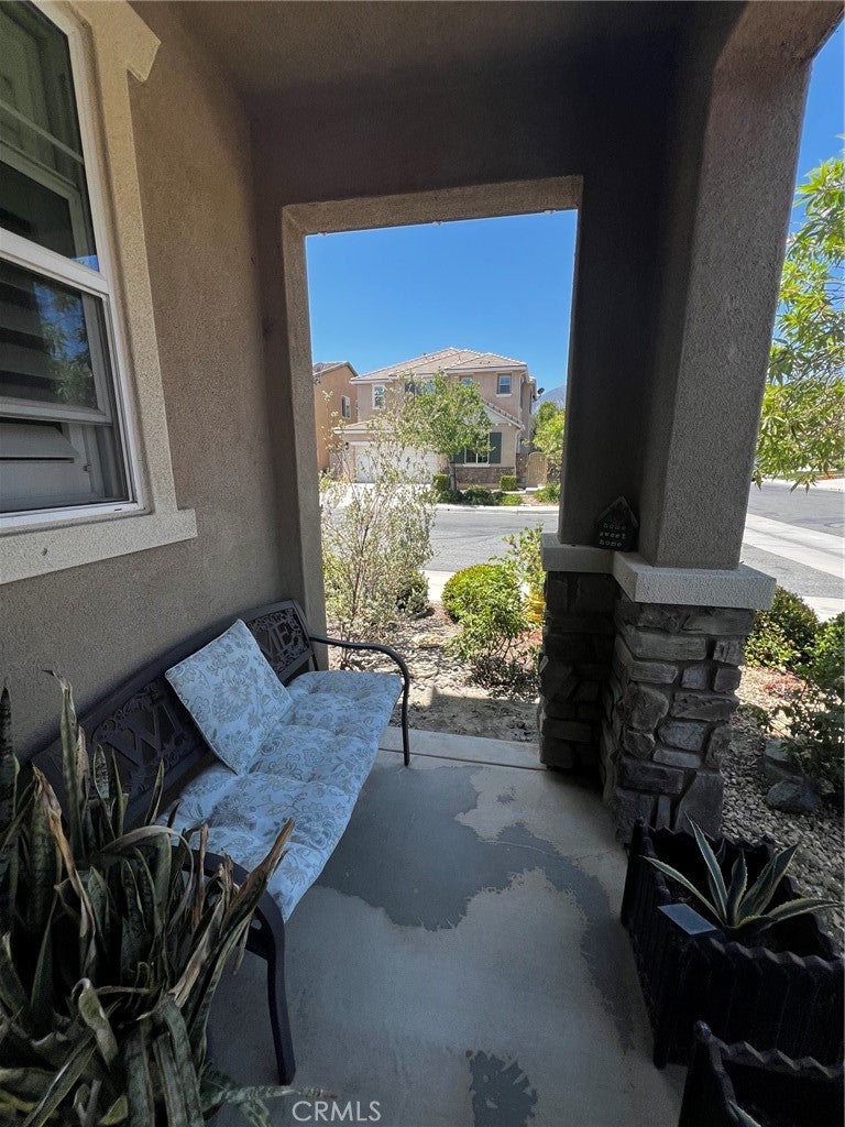 11555 Valley Oak Lane
