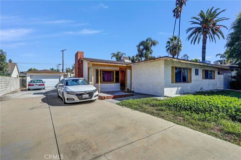 Photo of 6762 Rainier Court, Riverside, CA 92506 (MLS # WS25244985) Photo of 6762 Rainier Court, Riverside, CA 92506 (MLS # WS25244985)