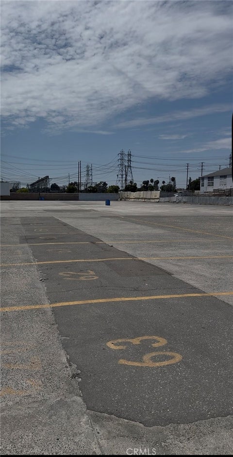 Photo of 6935 Cherry AVE, Long Beach, CA 90805 (MLS # DW26173463)