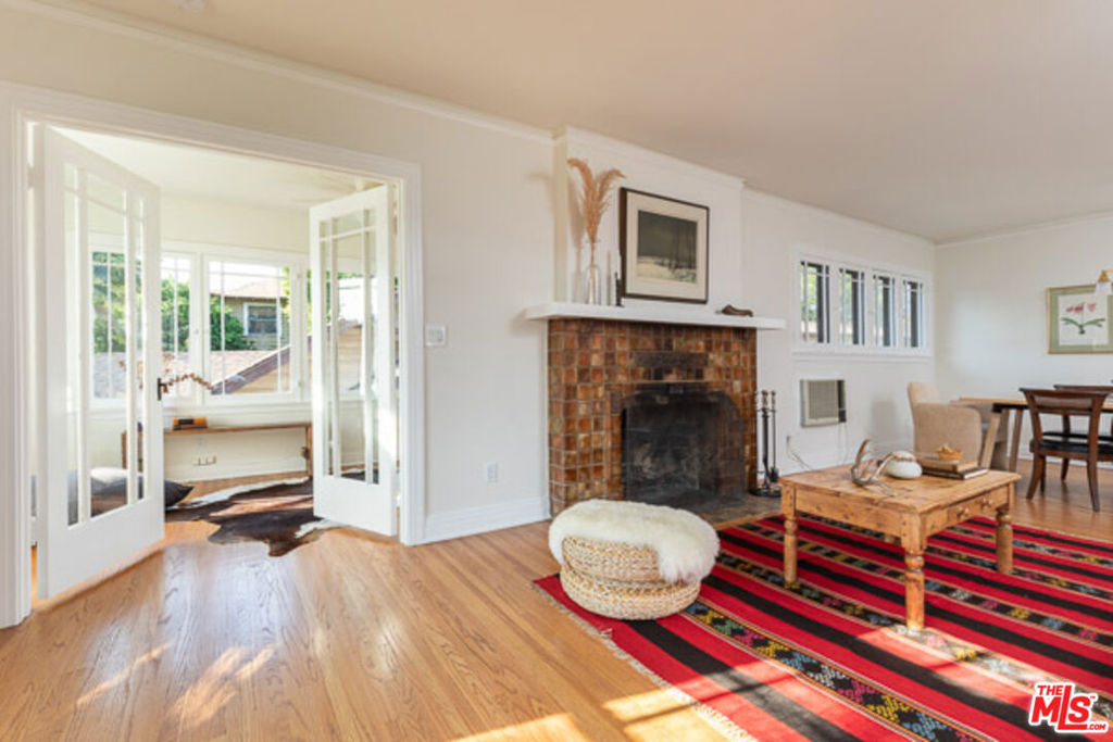 Properties 3 824 Brent Avenue