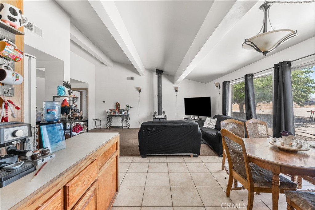 3104 Sacramento