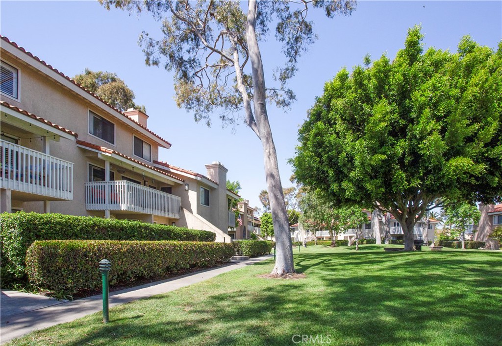 7445 Seastar Drive 6