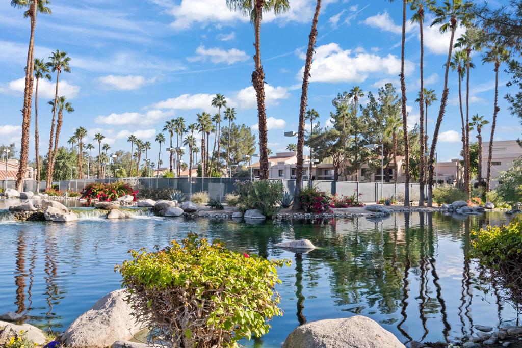 Canyon Shores - Residential