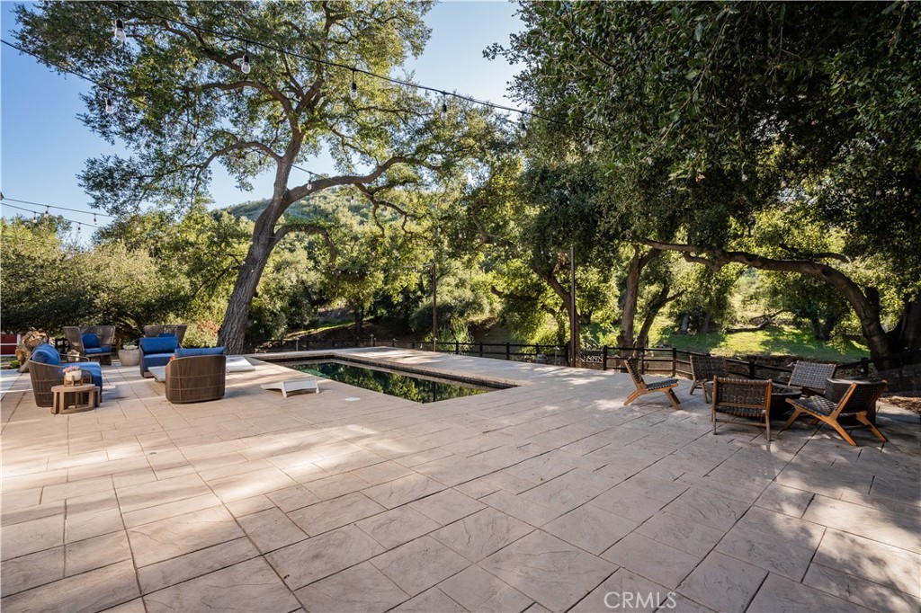 Old Agoura (850) - Residential