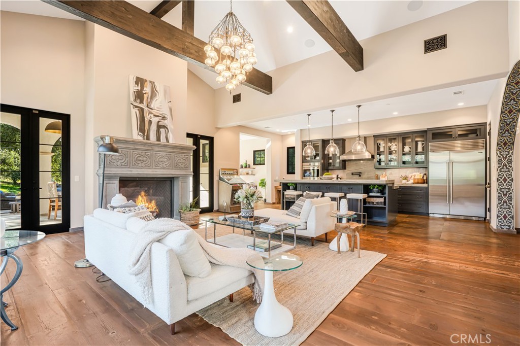 Old Agoura (850) - Residential