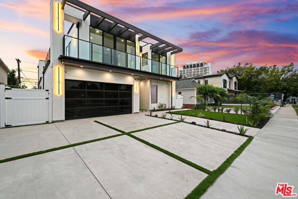 Properties 1 1439 Edris Drive