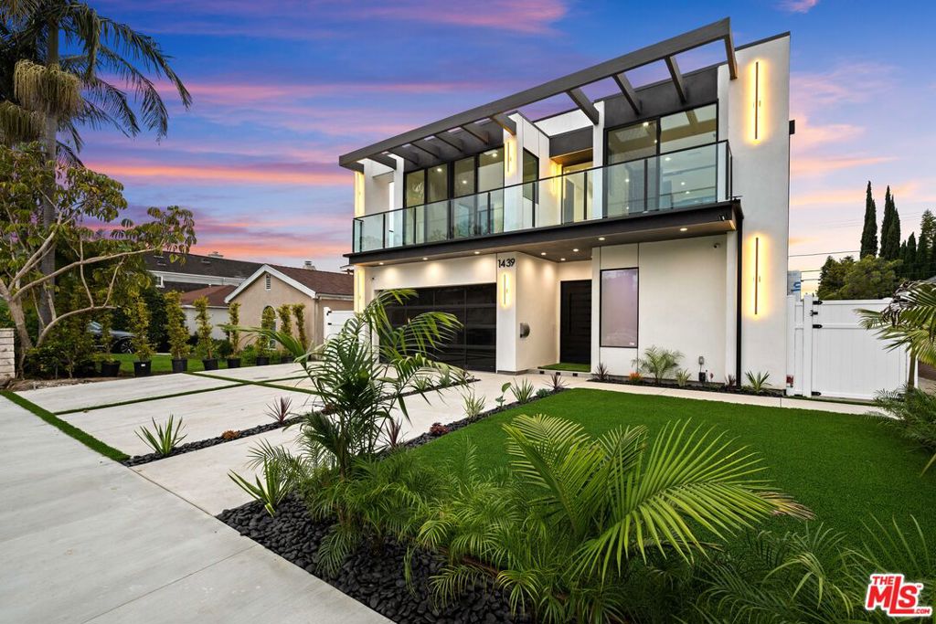 Properties 2 1439 Edris Drive