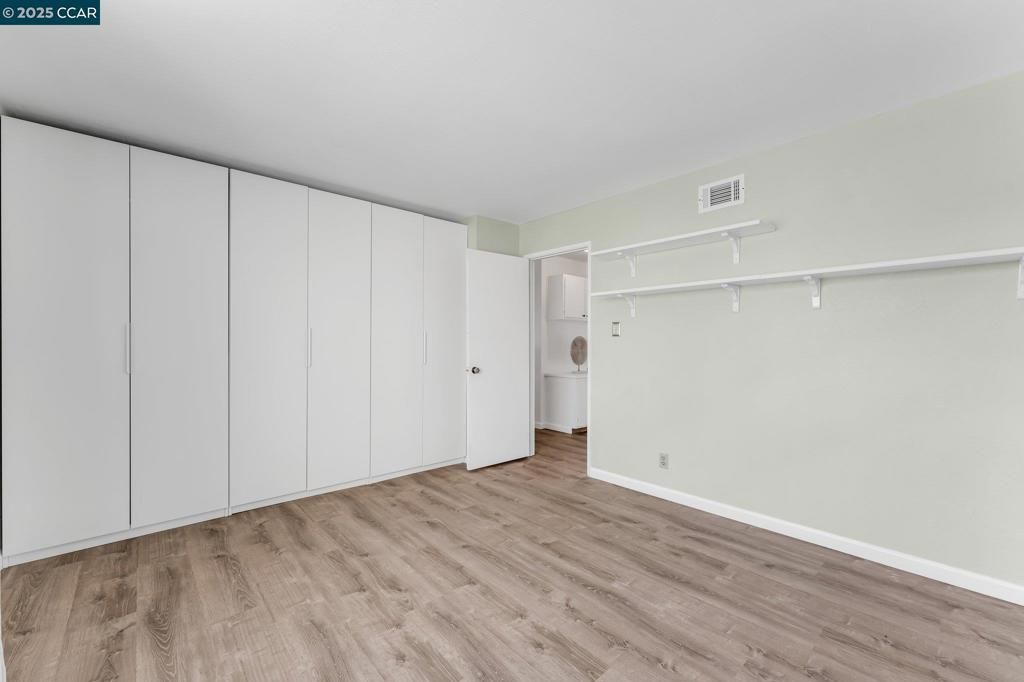 listing image 130728690411213631966