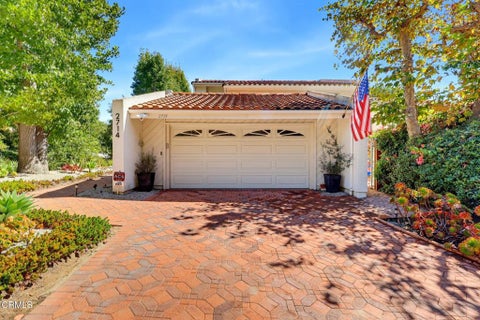 Photo of 2714 Claray Drive, Los Angeles, CA 90077 (MLS # P1-28976)