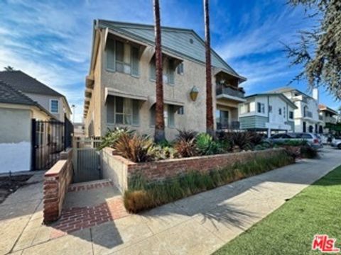 854 9th Street Santa Monica CA 90403