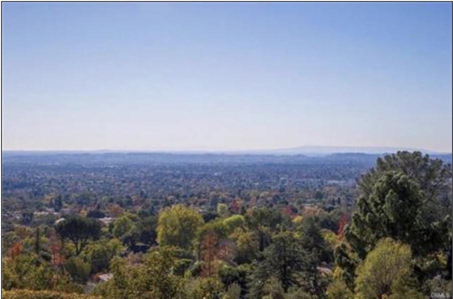 11 Nathaniel Terrace