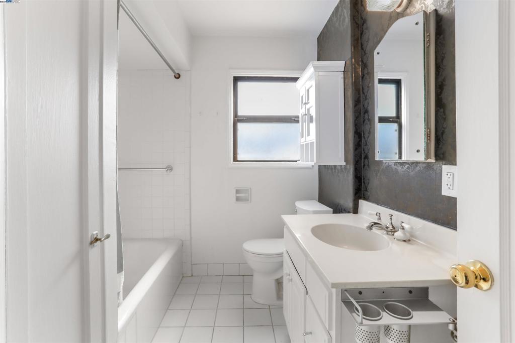 ASSUMPTION PARSH - Residential