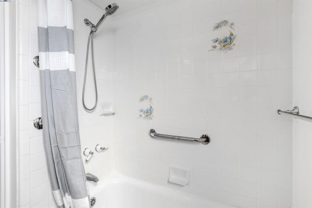 ASSUMPTION PARSH - Residential