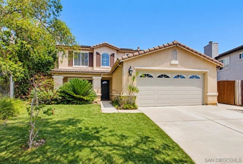 Photo of 2980 Oakstone Creek Pl PL, Escondido, CA 92027 (MLS # 260023738SD)