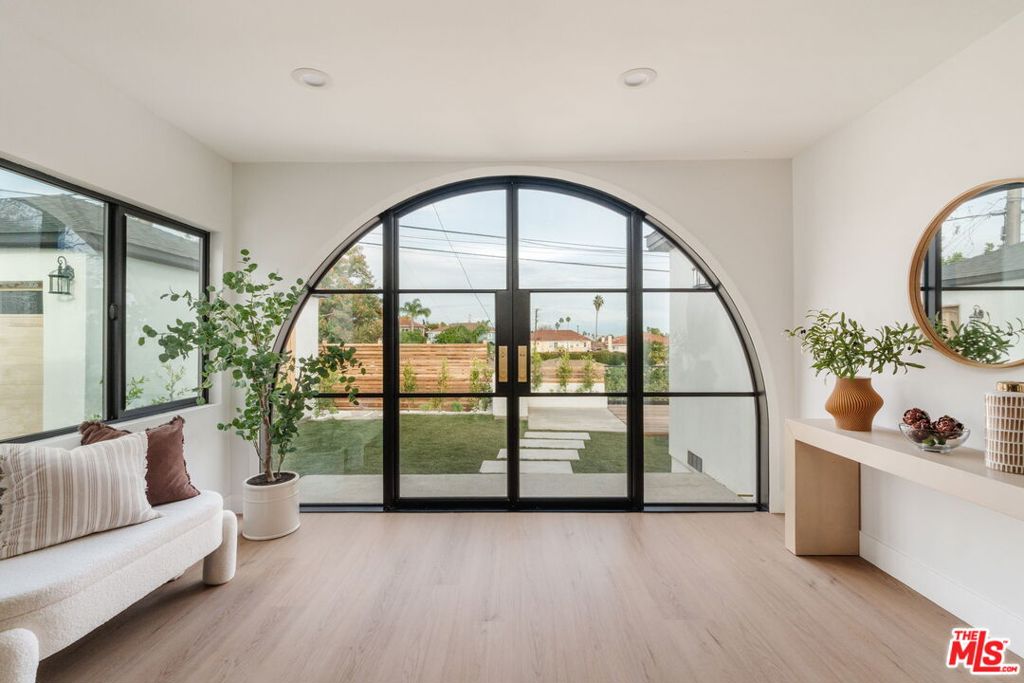 5168 Southridge Avenue