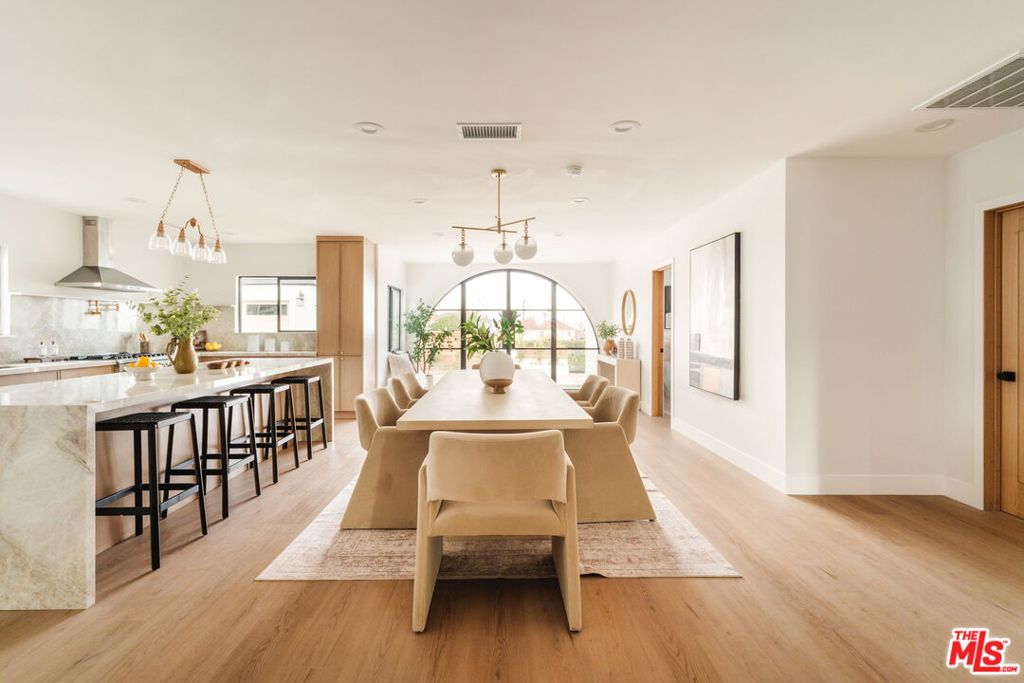 5168 Southridge Avenue