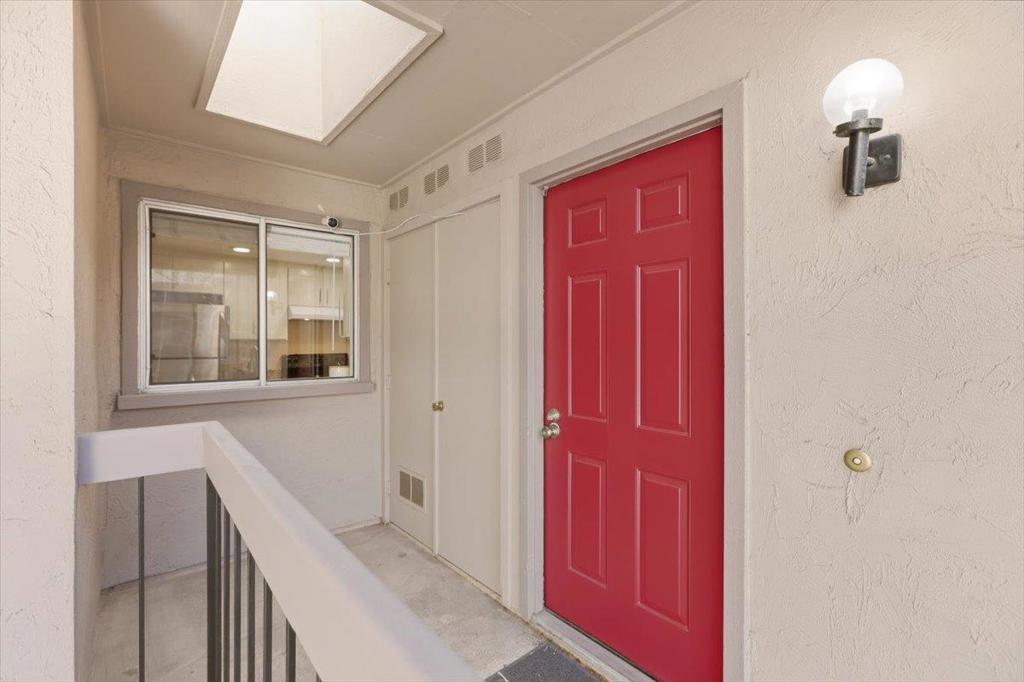 871 W California Avenue J