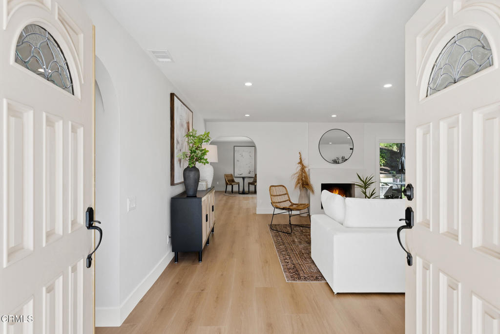 3034 Rollings Avenue