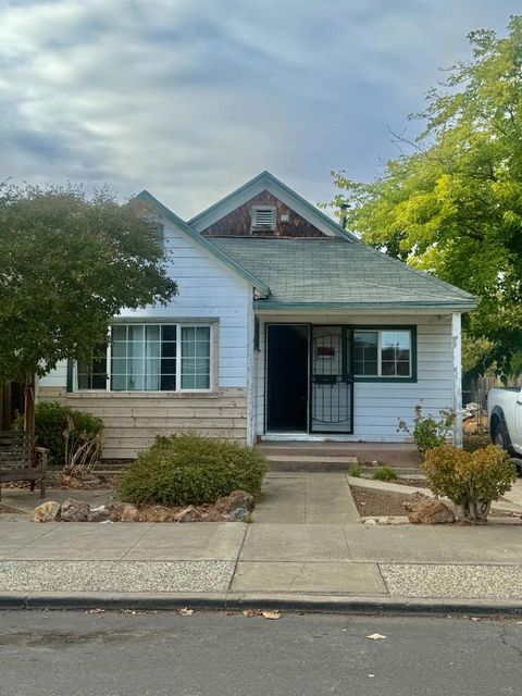 Photo of 65 East Second Street, Morgan Hill, CA 95037 (MLS # ML82025226)