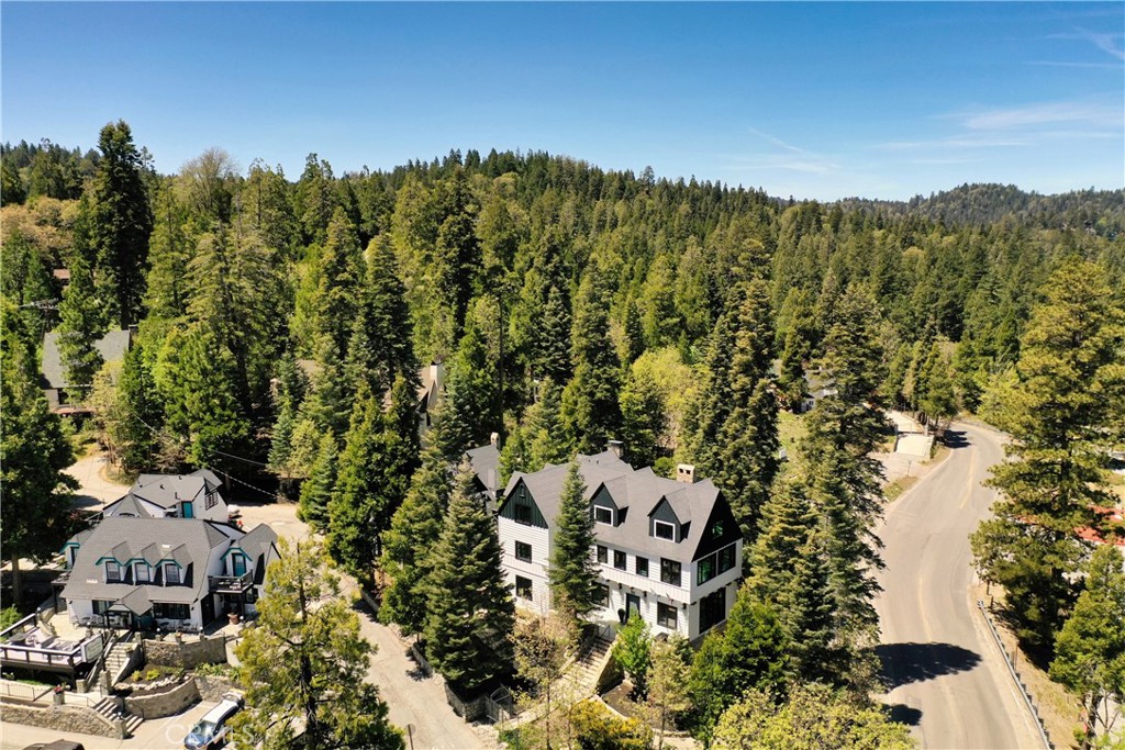 Arrowhead Woods (AWHW) - Residential