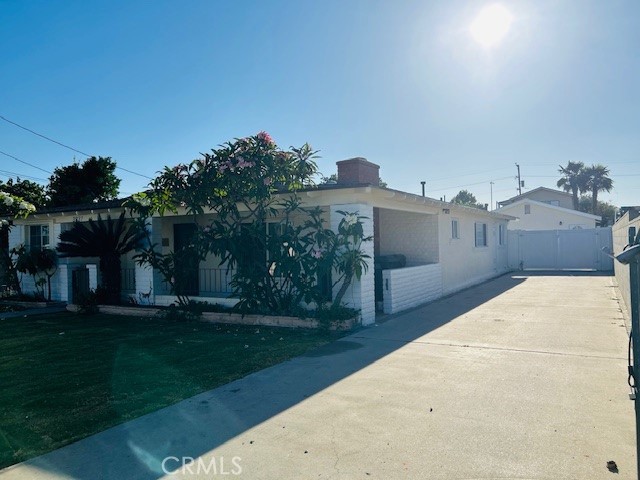 3837 Lincoln Avenue