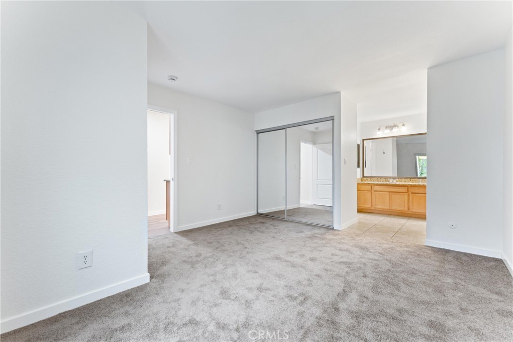 Monterey Villas - Residential