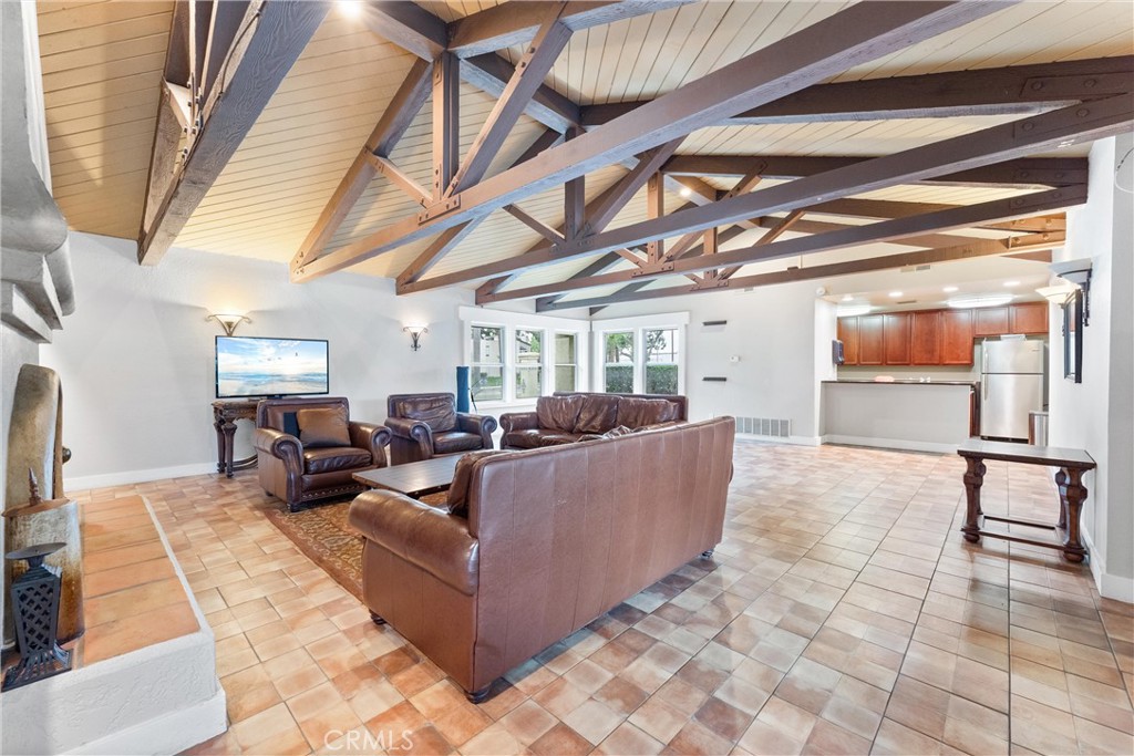 Monterey Villas - Residential