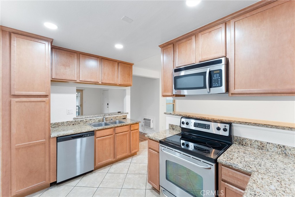 Monterey Villas - Residential