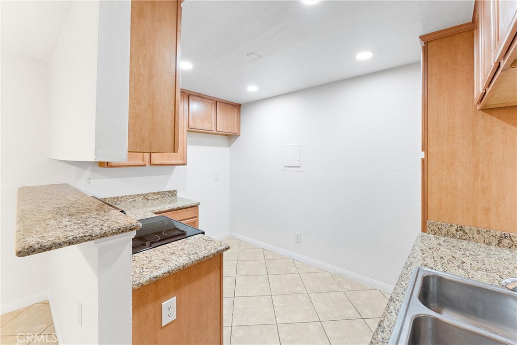 Monterey Villas - Residential