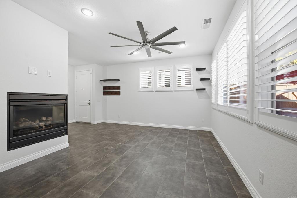 2284 Durango Way 200