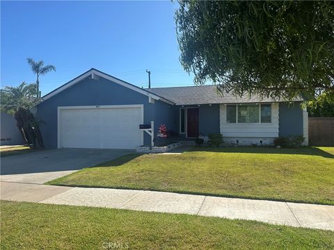 11631 New Zealand Street Cypress CA 90630