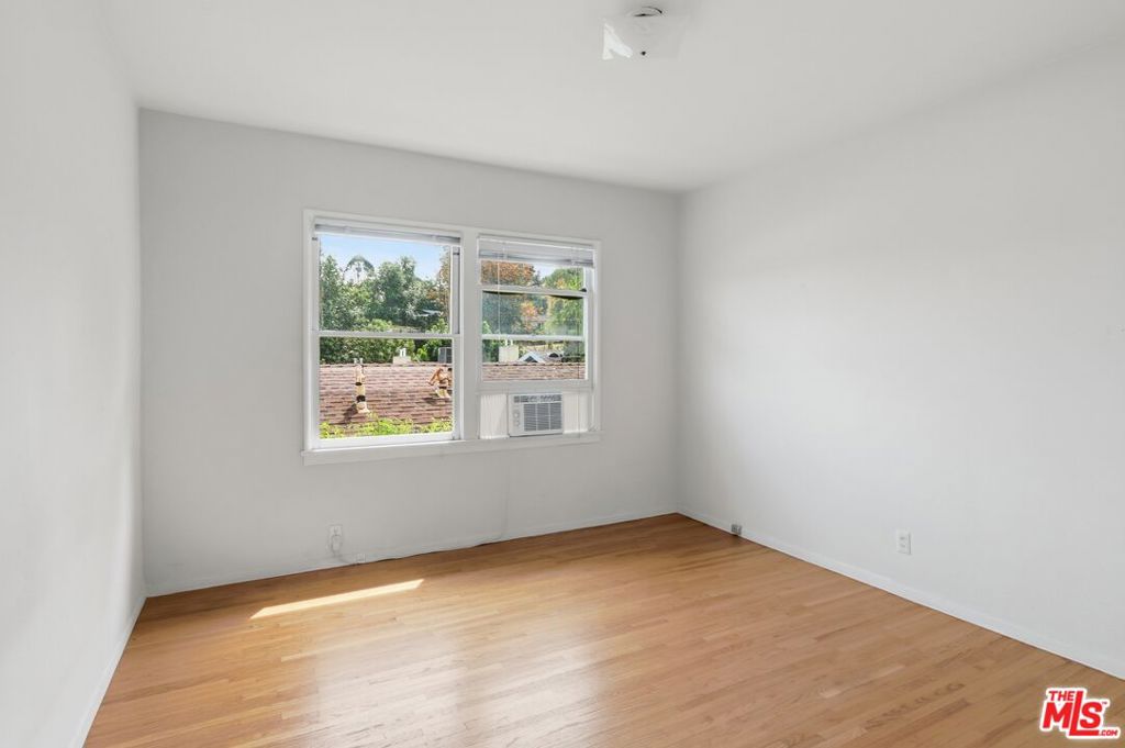 11165 Sunshine Terrace 2