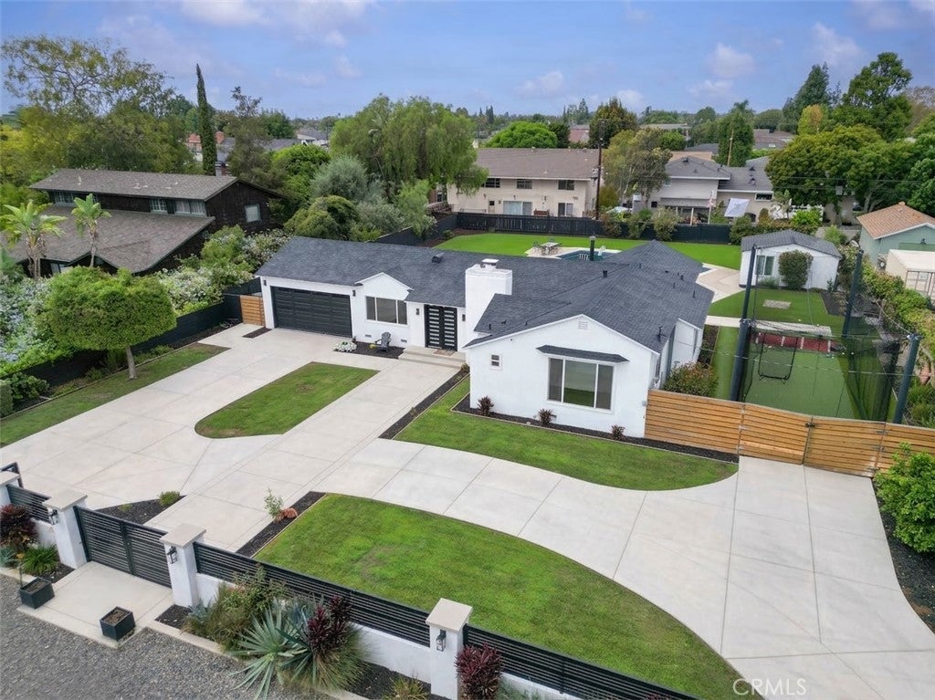 13081 Prospect Avenue