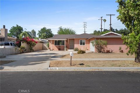 3825 Lofton Place Riverside CA 92501