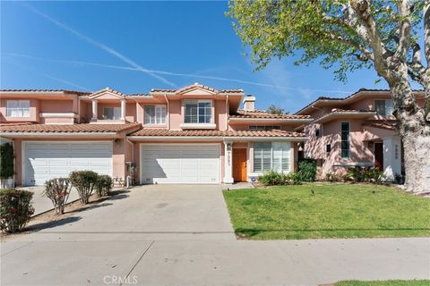 7321 Vassar Canoga Park CA 91303