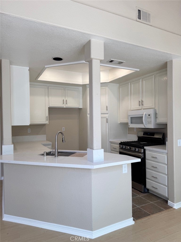 Photo of 8 Pinyon Jay LN, Aliso Viejo, CA 92656 (MLS # OC26177252)